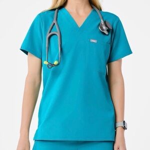 FIGS Women’s Catarina One Pocket Scrub Top in Teal | Size S